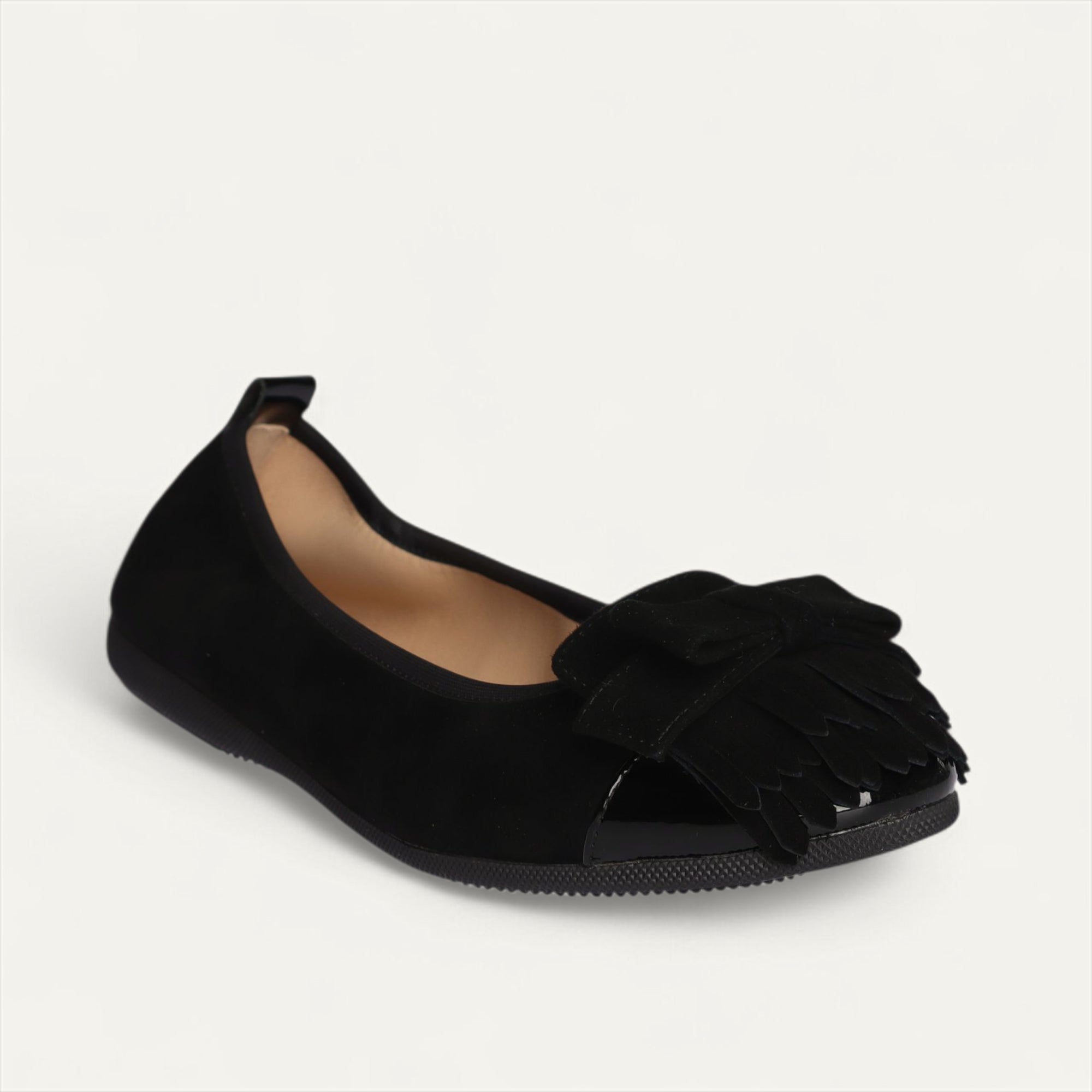 CAMBIO Damen-Ballerinas aus Veloursleder in Schwarz mit Lackspitze CAMBIO Ballerinas