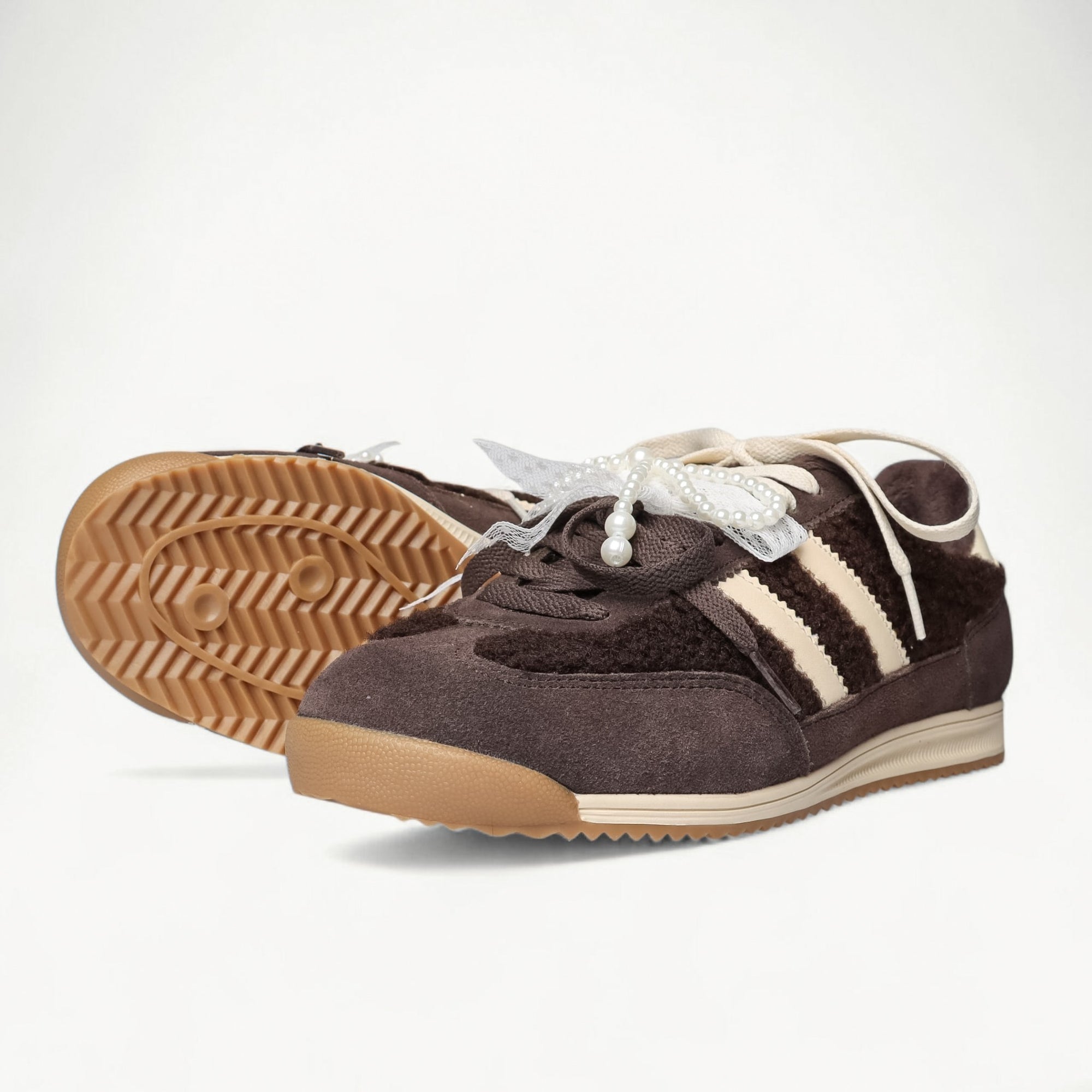 Dames sneakers van LA BALLERINA in espressobruin en ivoor – profiel van de loopzool