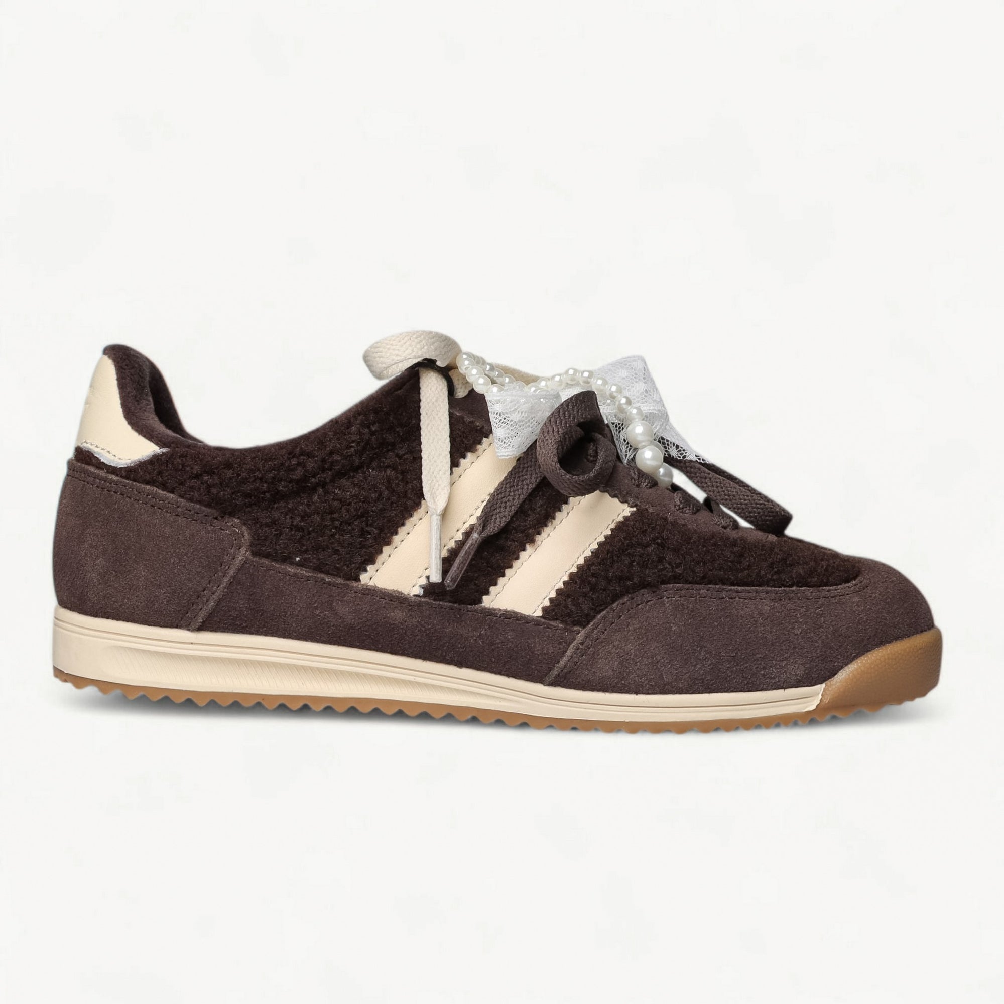 Dames sneakers van LA BALLERINA in espressobruin en ivoor – zijaanzicht