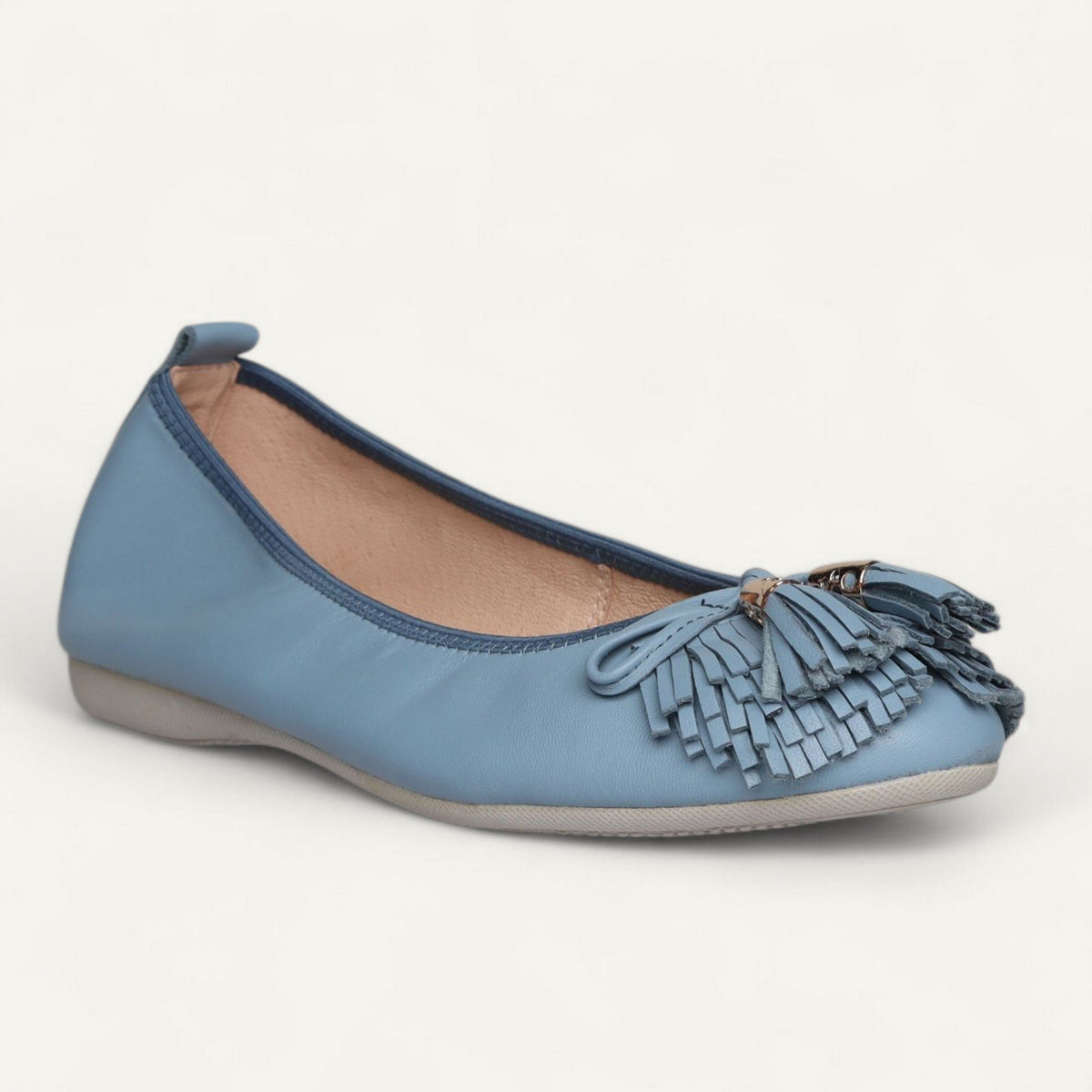 Ballerinas Blau, Nappaleder, EU 36 – Schrägansicht von vorne