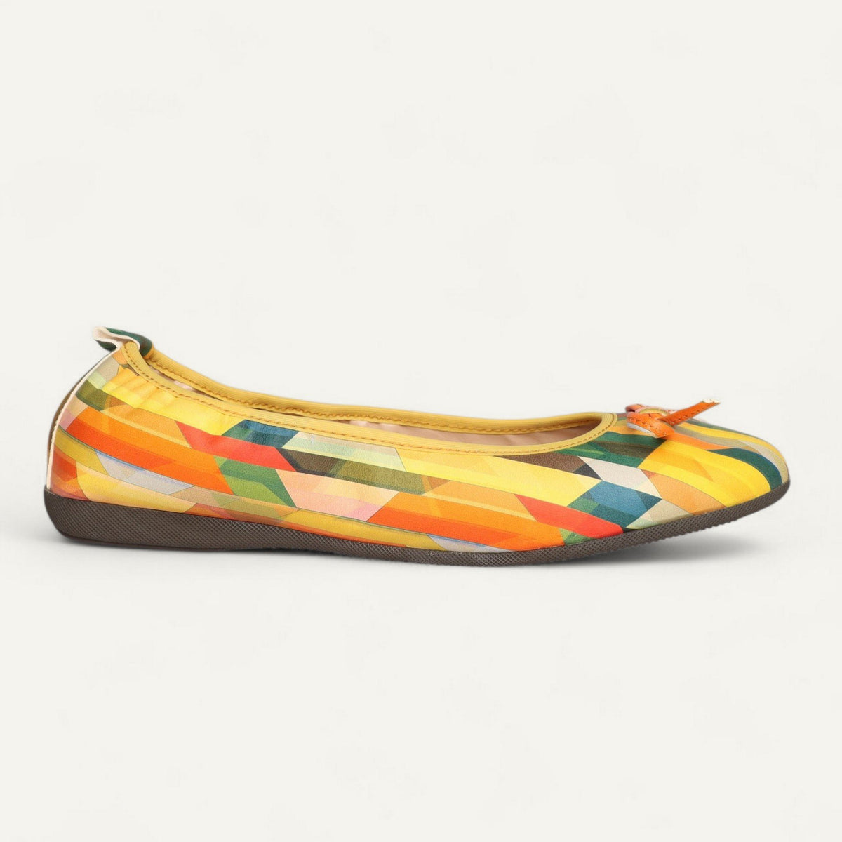 Ballerinas Mehrfarbig, Nappaleder, EU 39 und 43 – Seitenansicht mit Schuhspitze rechts