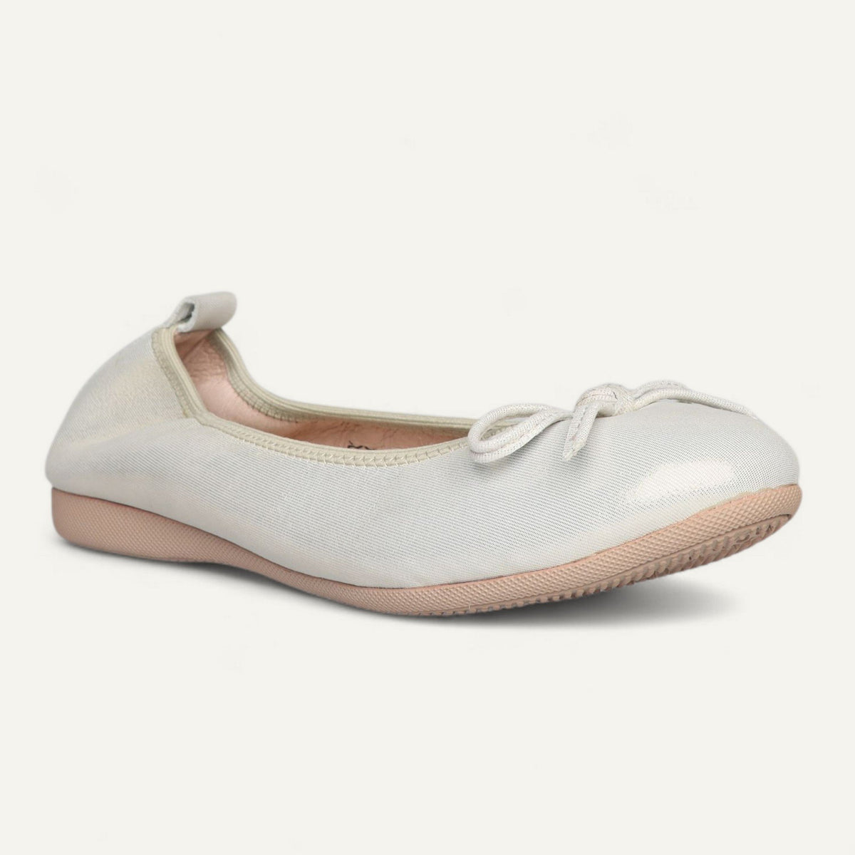 Ballerinas Weiß, Nappaleder / Lackleder, EU 37 – Schrägansicht von vorne