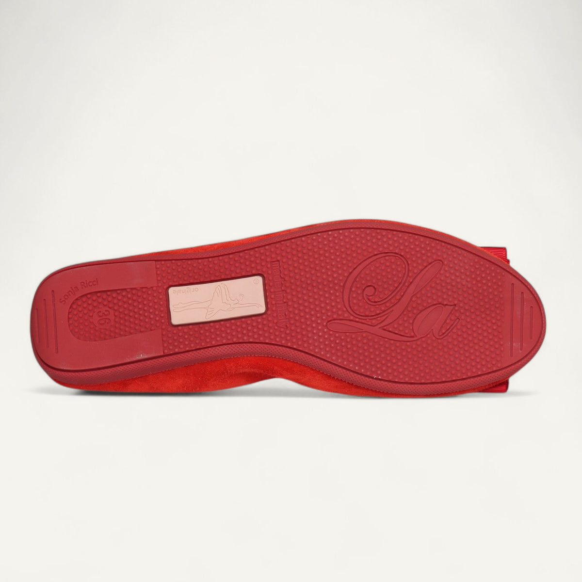 CAMBIO Ballerinas aus Veloursleder in Rot – Unterseite mit Laufsohle.