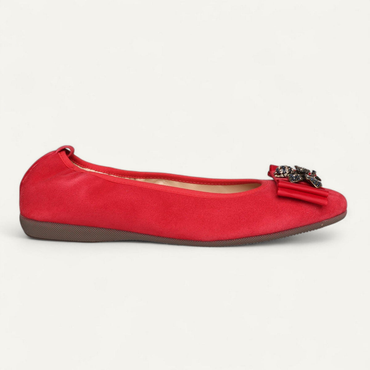 CAMBIO Ballerinas Rot, Veloursleder, EU 39 – Seitenansicht mit Schuhspitze rechts