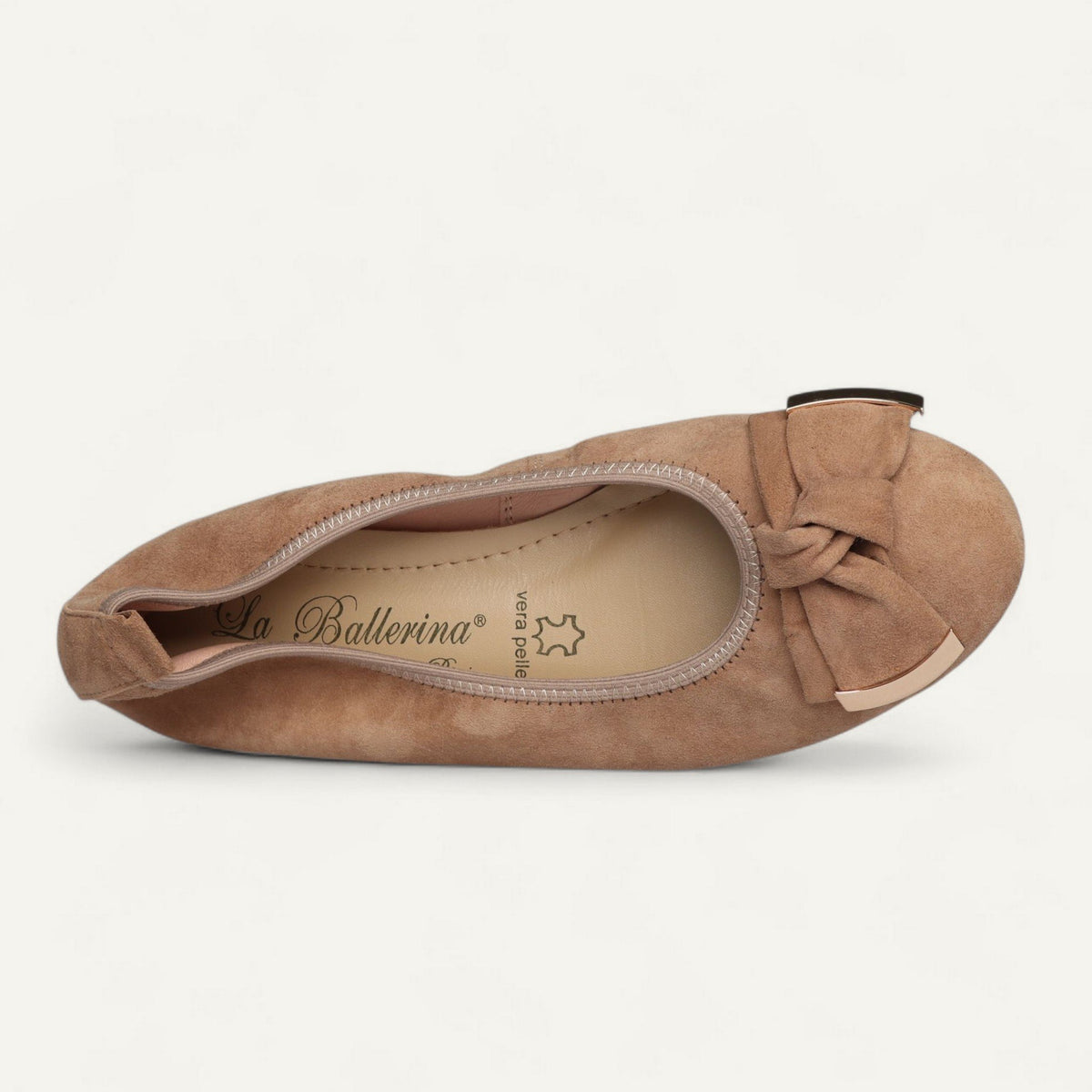 Ballerinas Taupe, Veloursleder, EU 37 – Draufsicht auf Zierdetail und Lederinnensohle