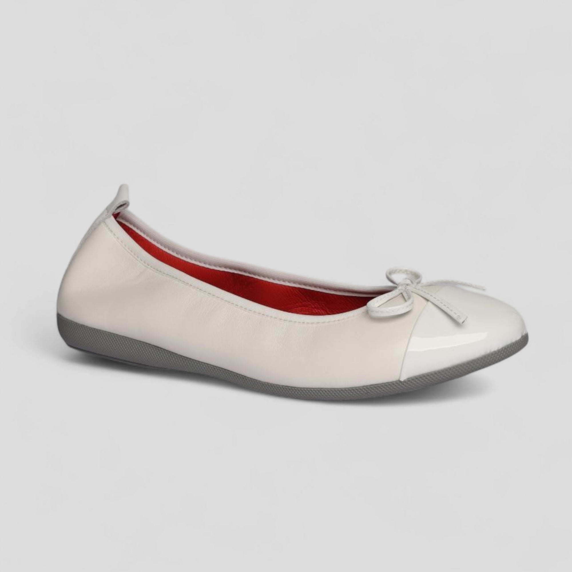 La Ballerina Teatro Creme – Beige Leder Ballerinas mit Lackspitze 31-26S - La Ballerina