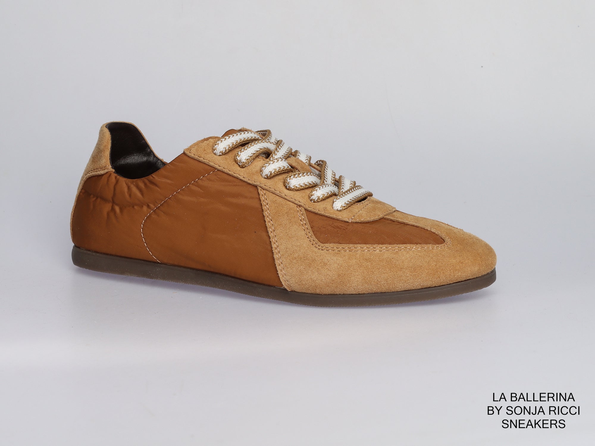 Damen Sneaker aus Veloursleder und Textil in Camel | LA BALLERINA | Art. W52388