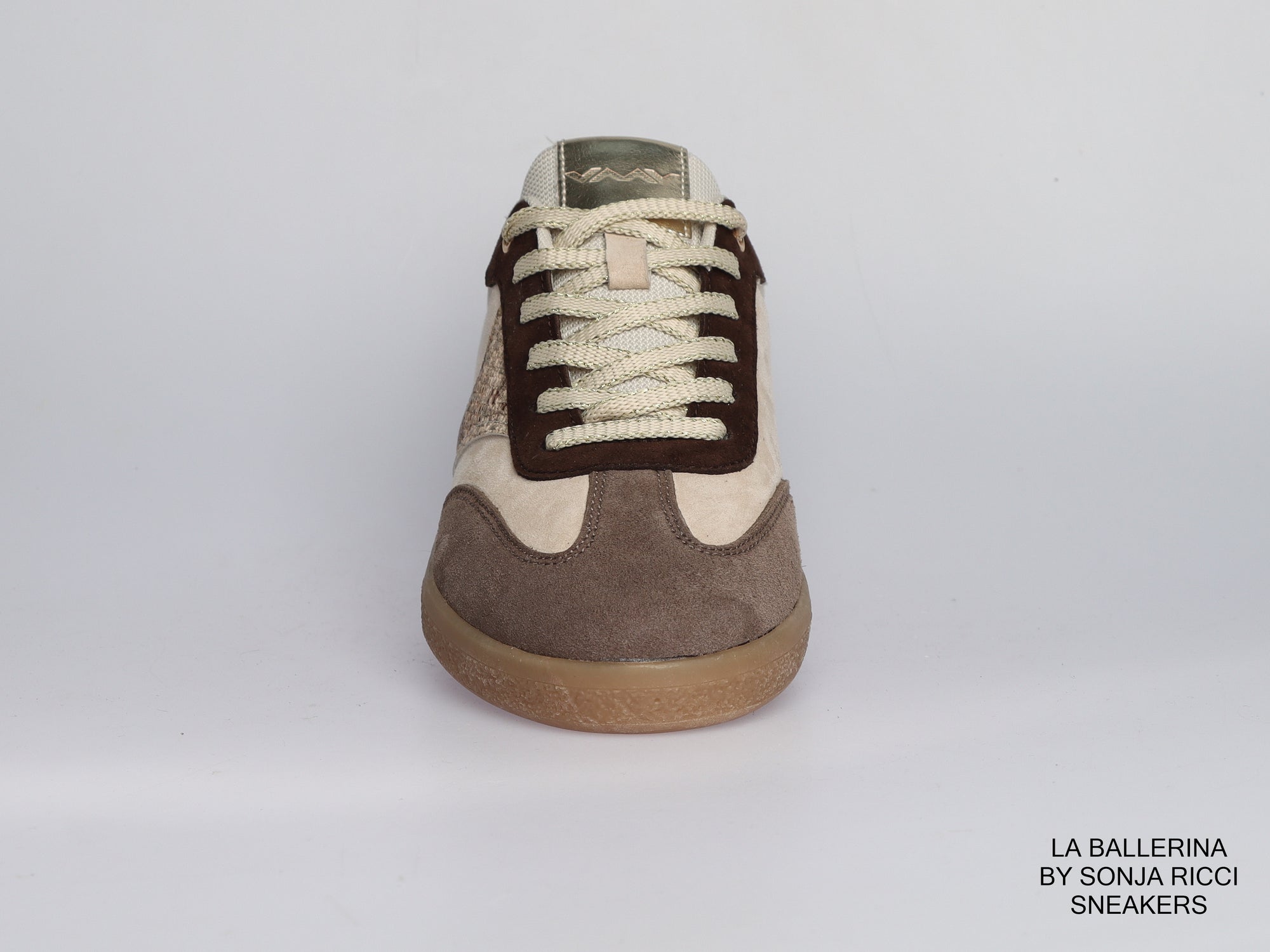 022W CHANGEMENT